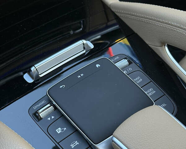 Синий Мерседес ГЛЕ-Класс, объемом двигателя 1.99 л и пробегом 30 тыс. км за 77000 $, фото 24 на Automoto.ua