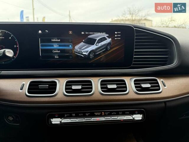 Зелений Мерседес ГЛЕ-Клас, об'ємом двигуна 1.95 л та пробігом 54 тис. км за 58500 $, фото 35 на Automoto.ua