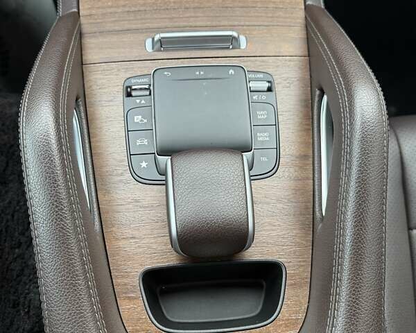 Зелений Мерседес ГЛЕ-Клас, об'ємом двигуна 1.95 л та пробігом 54 тис. км за 58500 $, фото 31 на Automoto.ua