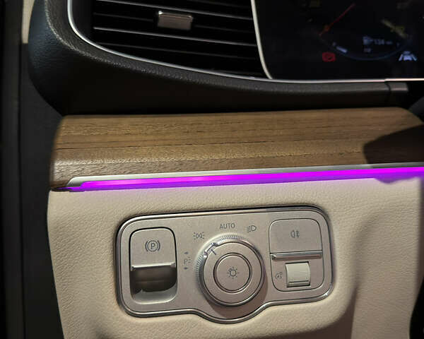 Зелений Мерседес ГЛЕ-Клас, об'ємом двигуна 1.99 л та пробігом 63 тис. км за 71500 $, фото 17 на Automoto.ua