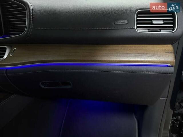 Зеленый Мерседес ГЛЕ-Класс, объемом двигателя 2 л и пробегом 20 тыс. км за 115500 $, фото 91 на Automoto.ua