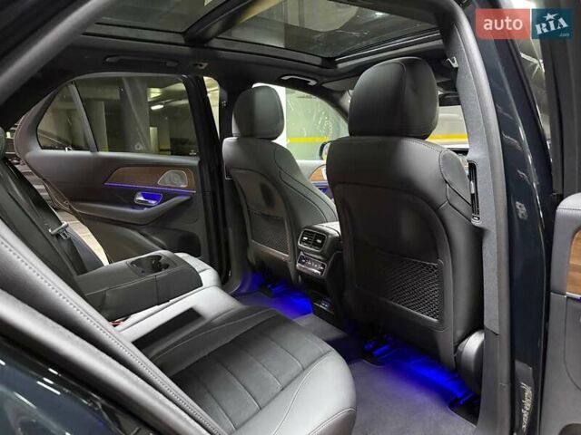 Зеленый Мерседес ГЛЕ-Класс, объемом двигателя 2 л и пробегом 20 тыс. км за 115500 $, фото 58 на Automoto.ua