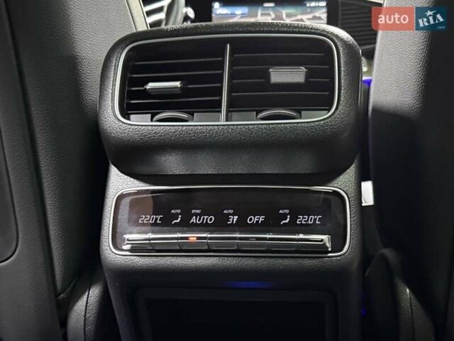 Зеленый Мерседес ГЛЕ-Класс, объемом двигателя 2 л и пробегом 20 тыс. км за 115500 $, фото 55 на Automoto.ua