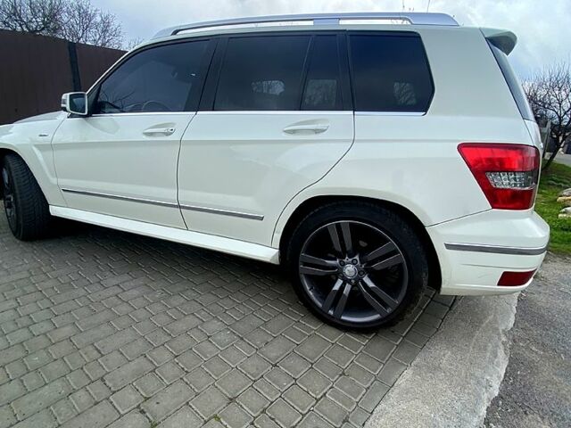 Білий Мерседес ГЛК-Клас, об'ємом двигуна 3 л та пробігом 285 тис. км за 11500 $, фото 8 на Automoto.ua