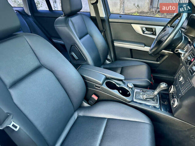 Белый Мерседес ГЛК-Класс, объемом двигателя 2.14 л и пробегом 285 тыс. км за 16300 $, фото 30 на Automoto.ua