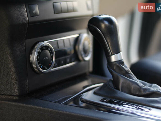 Белый Мерседес ГЛК-Класс, объемом двигателя 2.14 л и пробегом 360 тыс. км за 11900 $, фото 52 на Automoto.ua