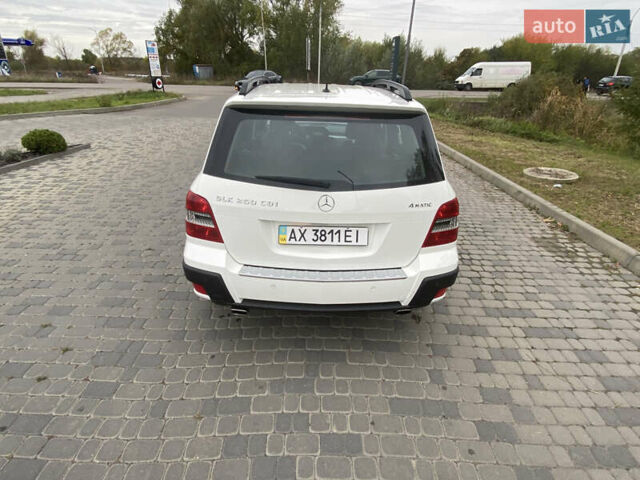 Мерседес ГЛК-Класс 2010 в Береговом на Automoto.ua Белый Мерседес ГЛК-Класс, объемом двигателя 2.14 л и пробегом 278 тыс. км за 12000 $, фото 7 на Automoto.ua