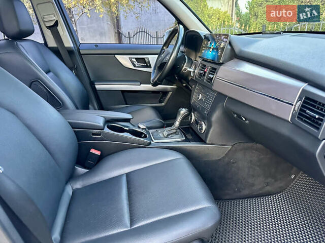 Белый Мерседес ГЛК-Класс, объемом двигателя 2.14 л и пробегом 285 тыс. км за 16300 $, фото 18 на Automoto.ua