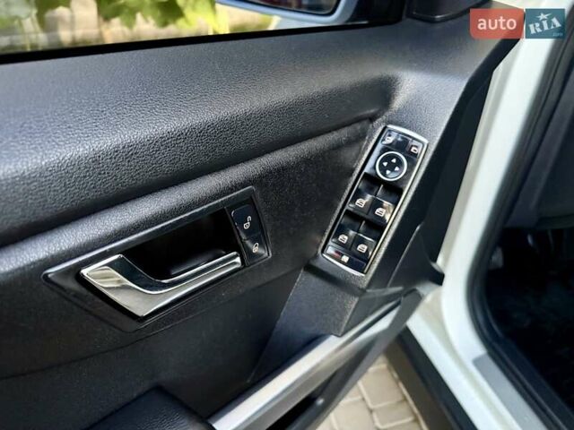 Белый Мерседес ГЛК-Класс, объемом двигателя 2.14 л и пробегом 195 тыс. км за 13999 $, фото 39 на Automoto.ua