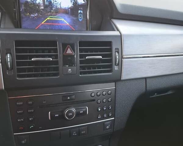 Белый Мерседес ГЛК-Класс, объемом двигателя 2.14 л и пробегом 115 тыс. км за 18000 $, фото 2 на Automoto.ua