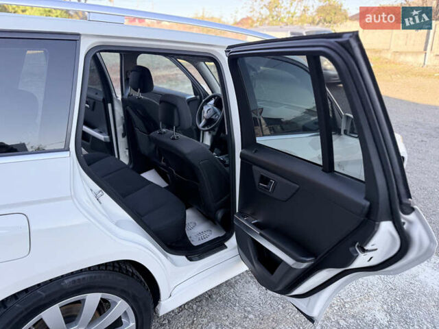 Белый Мерседес ГЛК-Класс, объемом двигателя 2.14 л и пробегом 265 тыс. км за 11800 $, фото 16 на Automoto.ua