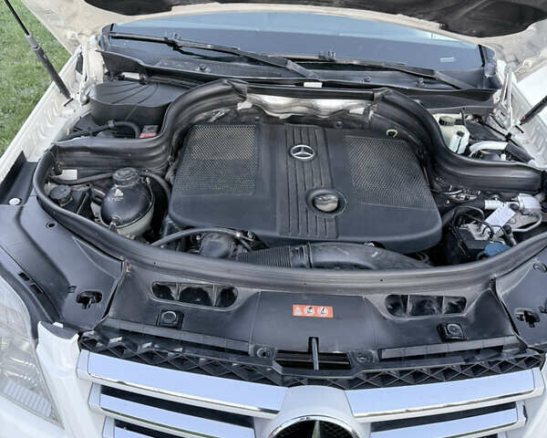 Белый Мерседес ГЛК-Класс, объемом двигателя 2.14 л и пробегом 265 тыс. км за 11800 $, фото 18 на Automoto.ua