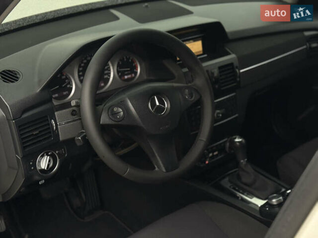 Білий Мерседес ГЛК-Клас, об'ємом двигуна 2.2 л та пробігом 275 тис. км за 11300 $, фото 31 на Automoto.ua