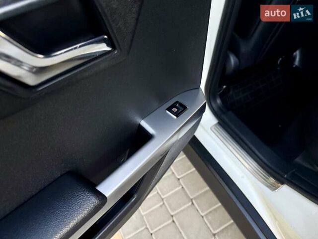 Белый Мерседес ГЛК-Класс, объемом двигателя 2.14 л и пробегом 195 тыс. км за 13999 $, фото 68 на Automoto.ua