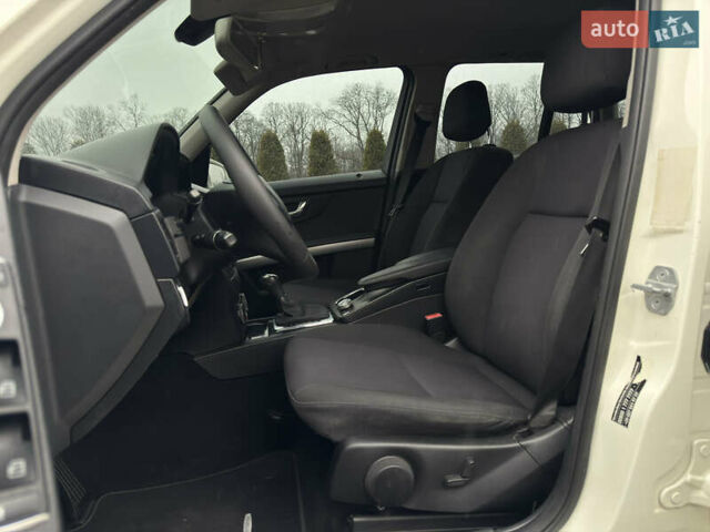 Білий Мерседес ГЛК-Клас, об'ємом двигуна 2.2 л та пробігом 275 тис. км за 11300 $, фото 30 на Automoto.ua