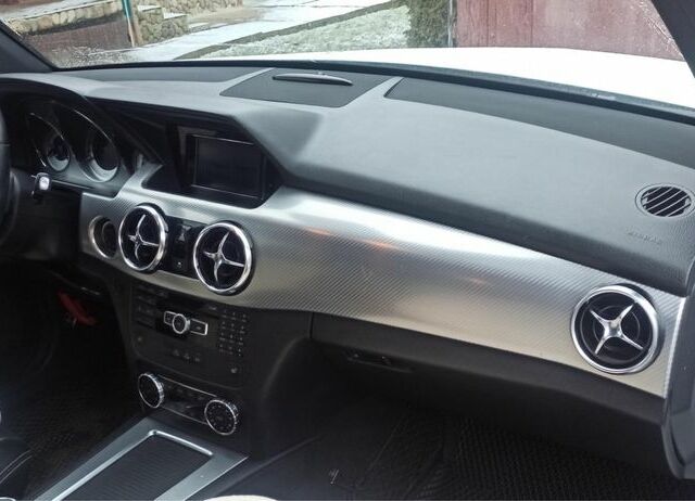 Белый Мерседес ГЛК-Класс, объемом двигателя 2.1 л и пробегом 235 тыс. км за 14000 $, фото 6 на Automoto.ua