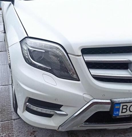 Белый Мерседес ГЛК-Класс, объемом двигателя 2.1 л и пробегом 235 тыс. км за 14000 $, фото 1 на Automoto.ua