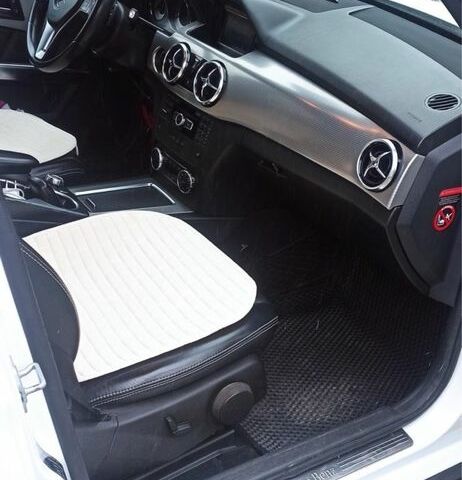 Белый Мерседес ГЛК-Класс, объемом двигателя 2.1 л и пробегом 235 тыс. км за 14000 $, фото 3 на Automoto.ua