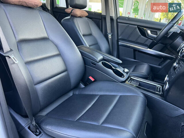 Белый Мерседес ГЛК-Класс, объемом двигателя 1.99 л и пробегом 114 тыс. км за 17200 $, фото 17 на Automoto.ua