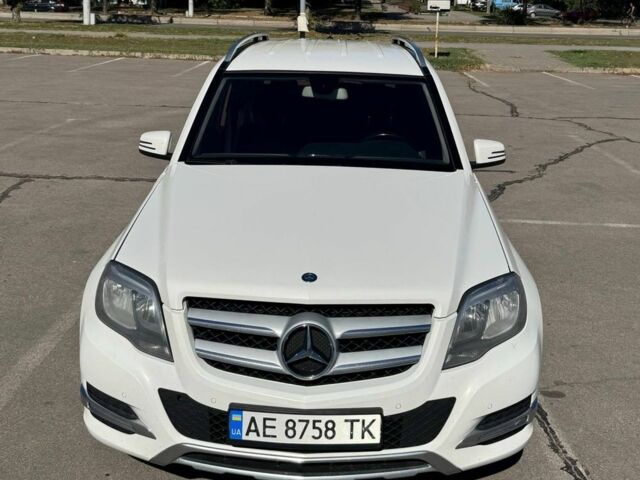 Белый Мерседес ГЛК-Класс, объемом двигателя 2.1 л и пробегом 360 тыс. км за 15000 $, фото 2 на Automoto.ua