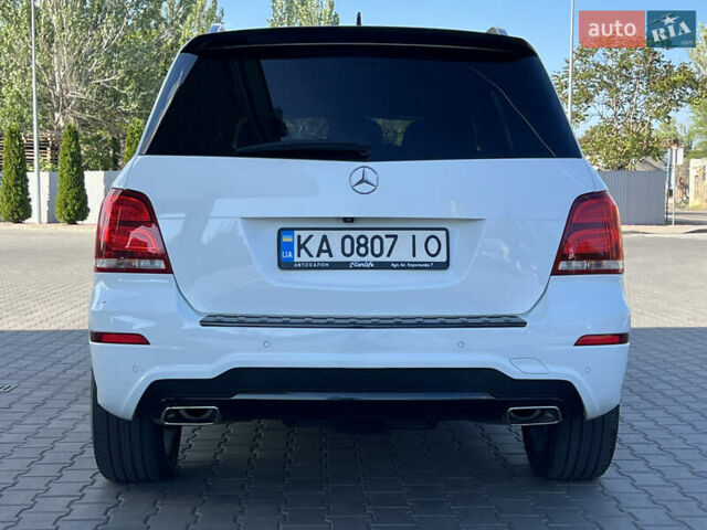 Мерседес ГЛК-Класс 2013 в Одессе на Automoto.ua Белый Мерседес ГЛК-Класс, объемом двигателя 1.99 л и пробегом 114 тыс. км за 17900 $, фото 7 на Automoto.ua