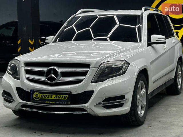 Білий Мерседес ГЛК-Клас, об'ємом двигуна 2.14 л та пробігом 170 тис. км за 17800 $, фото 2 на Automoto.ua