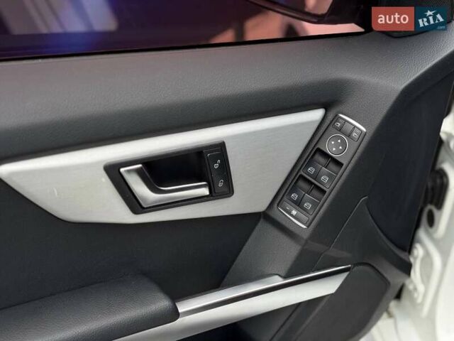 Білий Мерседес ГЛК-Клас, об'ємом двигуна 2.14 л та пробігом 161 тис. км за 14999 $, фото 11 на Automoto.ua