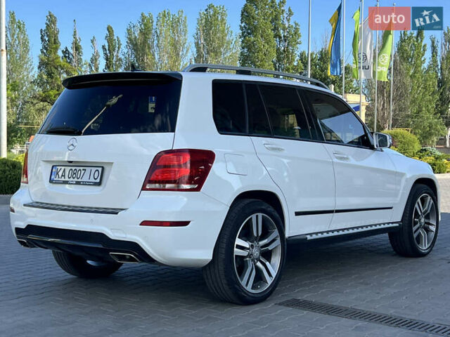 Мерседес ГЛК-Класс 2013 в Одессе на Automoto.ua Белый Мерседес ГЛК-Класс, объемом двигателя 1.99 л и пробегом 114 тыс. км за 17900 $, фото 6 на Automoto.ua