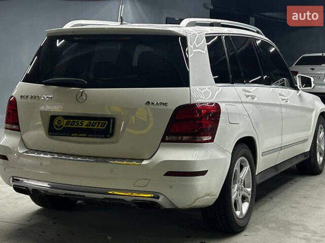 Білий Мерседес ГЛК-Клас, об'ємом двигуна 2.14 л та пробігом 170 тис. км за 17800 $, фото 5 на Automoto.ua