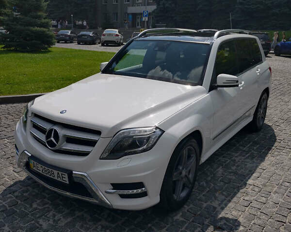 Мерседес ГЛК-Клас 2013 у Дніпро (Дніпропетровську) на Automoto.ua Білий Мерседес ГЛК-Клас, об'ємом двигуна 2.14 л та пробігом 98 тис. км за 18500 $, фото 2 на Automoto.ua