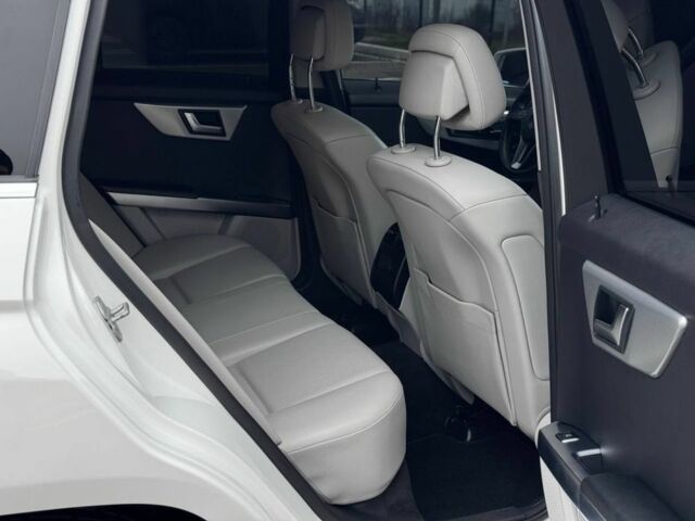 Белый Мерседес ГЛК-Класс, объемом двигателя 3.5 л и пробегом 227 тыс. км за 14650 $, фото 21 на Automoto.ua