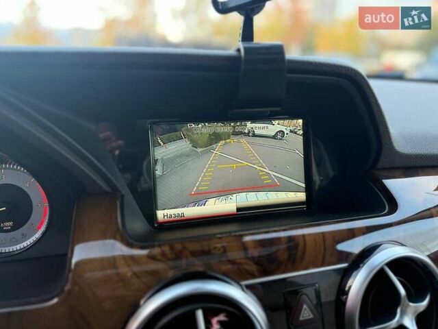 Мерседес ГЛК-Класс 2014 в Киеве на Automoto.ua Белый Мерседес ГЛК-Класс, объемом двигателя 2.14 л и пробегом 268 тыс. км за 20490 $, фото 19 на Automoto.ua