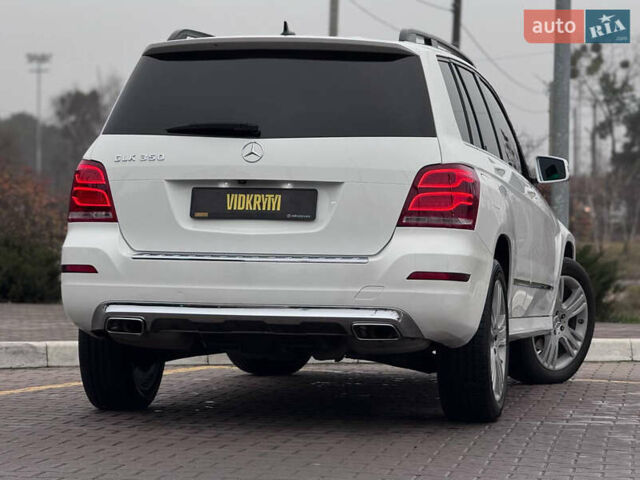 Белый Мерседес ГЛК-Класс, объемом двигателя 3.5 л и пробегом 227 тыс. км за 14650 $, фото 14 на Automoto.ua