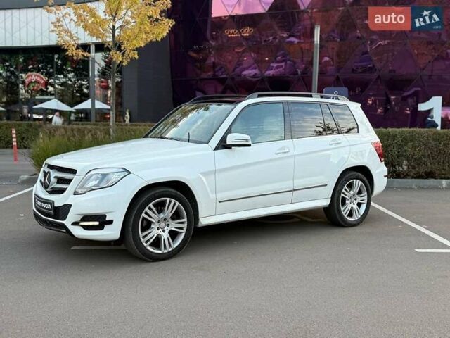 Мерседес ГЛК-Класс 2014 в Киеве на Automoto.ua Белый Мерседес ГЛК-Класс, объемом двигателя 2.14 л и пробегом 268 тыс. км за 20490 $, фото 2 на Automoto.ua