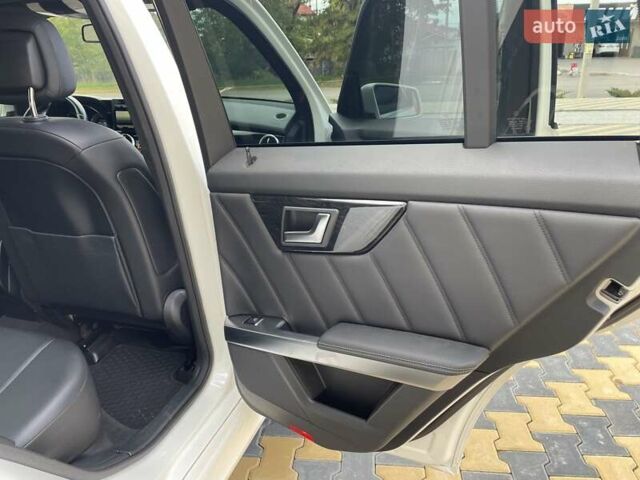 Білий Мерседес ГЛК-Клас, об'ємом двигуна 2.14 л та пробігом 170 тис. км за 17500 $, фото 32 на Automoto.ua