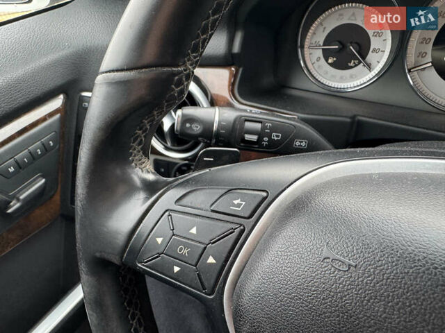 Белый Мерседес ГЛК-Класс, объемом двигателя 3.5 л и пробегом 251 тыс. км за 13990 $, фото 24 на Automoto.ua