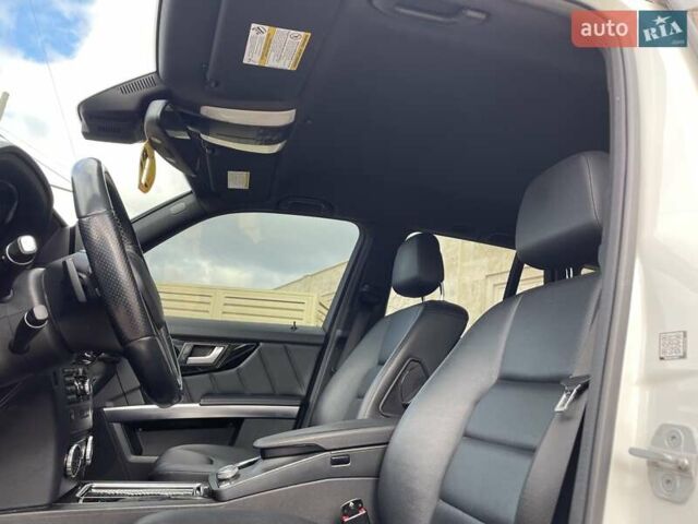 Білий Мерседес ГЛК-Клас, об'ємом двигуна 2.14 л та пробігом 170 тис. км за 17500 $, фото 17 на Automoto.ua