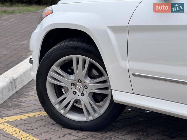 Белый Мерседес ГЛК-Класс, объемом двигателя 3.5 л и пробегом 227 тыс. км за 14650 $, фото 16 на Automoto.ua