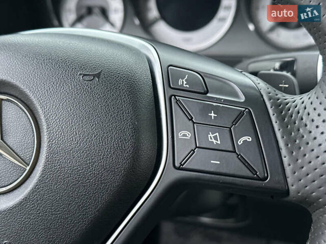 Белый Мерседес ГЛК-Класс, объемом двигателя 2.14 л и пробегом 170 тыс. км за 15500 $, фото 60 на Automoto.ua