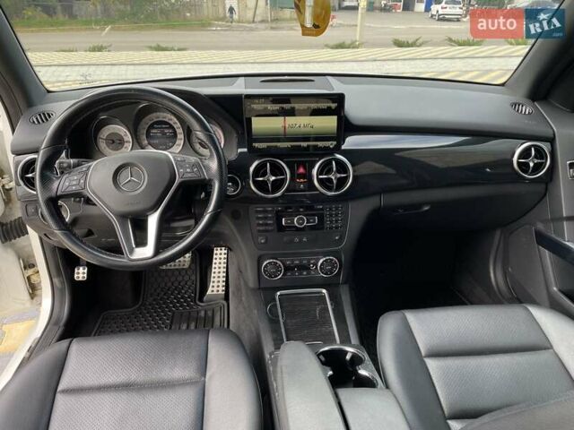 Білий Мерседес ГЛК-Клас, об'ємом двигуна 2.14 л та пробігом 170 тис. км за 17500 $, фото 22 на Automoto.ua