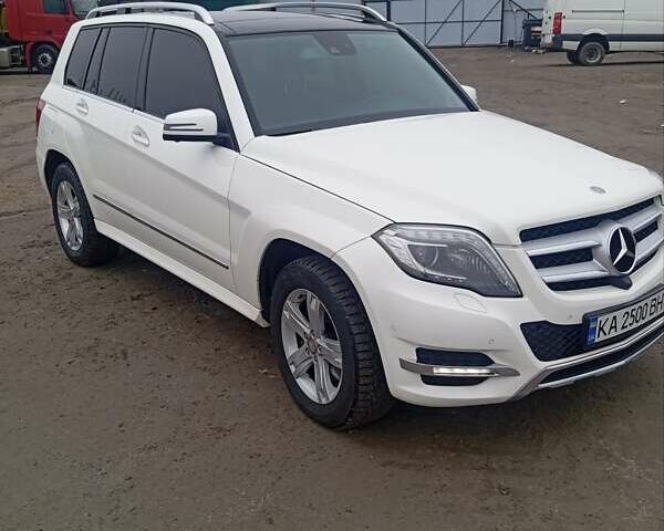 Белый Мерседес ГЛК-Класс, объемом двигателя 2.14 л и пробегом 208 тыс. км за 19999 $, фото 2 на Automoto.ua