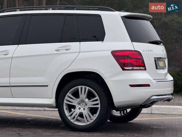 Белый Мерседес ГЛК-Класс, объемом двигателя 3.5 л и пробегом 227 тыс. км за 14650 $, фото 12 на Automoto.ua