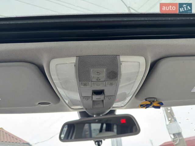 Белый Мерседес ГЛК-Класс, объемом двигателя 3.5 л и пробегом 251 тыс. км за 13990 $, фото 25 на Automoto.ua