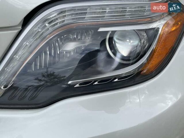 Білий Мерседес ГЛК-Клас, об'ємом двигуна 2.14 л та пробігом 170 тис. км за 17500 $, фото 7 на Automoto.ua