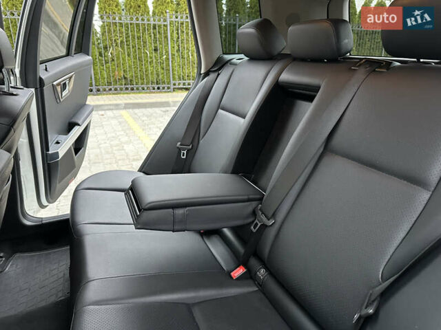 Белый Мерседес ГЛК-Класс, объемом двигателя 2.14 л и пробегом 170 тыс. км за 15500 $, фото 33 на Automoto.ua