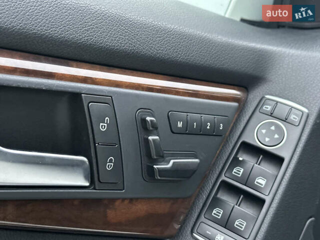 Белый Мерседес ГЛК-Класс, объемом двигателя 2.14 л и пробегом 170 тыс. км за 15500 $, фото 51 на Automoto.ua