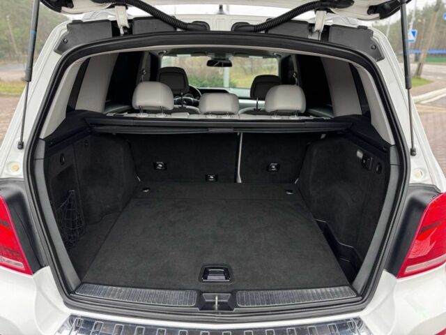 Белый Мерседес ГЛК-Класс, объемом двигателя 3.5 л и пробегом 227 тыс. км за 14650 $, фото 22 на Automoto.ua