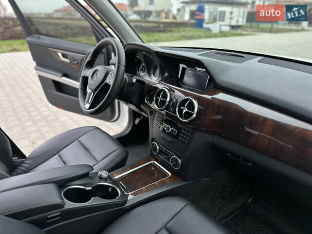 Белый Мерседес ГЛК-Класс, объемом двигателя 2.14 л и пробегом 170 тыс. км за 15500 $, фото 46 на Automoto.ua