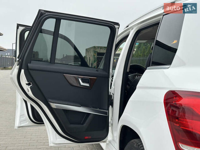 Белый Мерседес ГЛК-Класс, объемом двигателя 2.14 л и пробегом 170 тыс. км за 15500 $, фото 29 на Automoto.ua