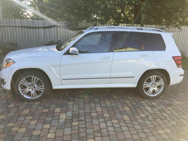 Белый Мерседес ГЛК-Класс, объемом двигателя 2.1 л и пробегом 178 тыс. км за 15500 $, фото 4 на Automoto.ua